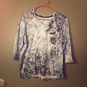 Allison Daley winter tee